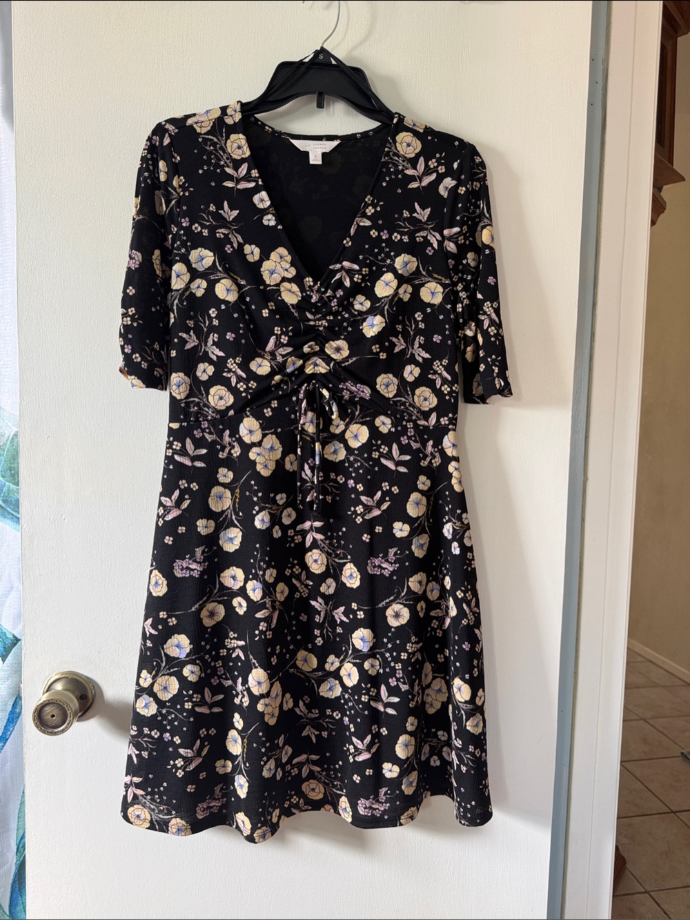 LC Lauren Conrad Black Floral V-Neck Tie-Waist Dress